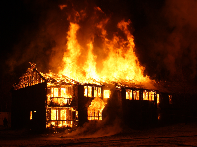 Verão: O seguro residencial cobre incêndio?