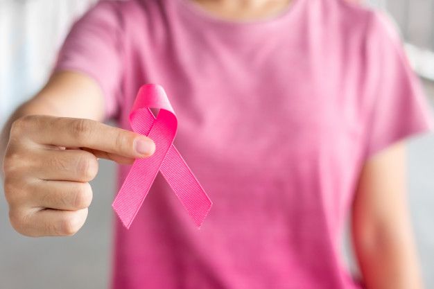 Outubro Rosa: Cuide de si com um seguro de vida feito para você
